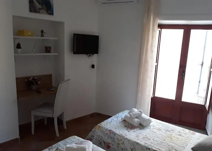 Rita's Flat - Nel Cuore Di Daire *